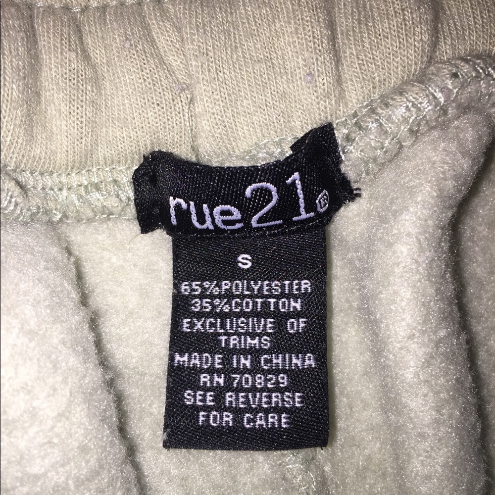 Sweatpants - Picture 4 of 4